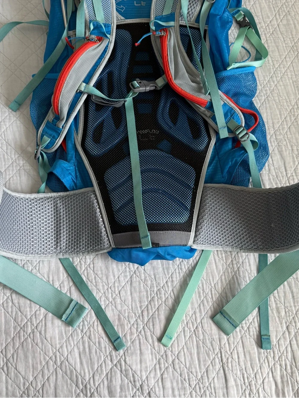 REI flash 58l